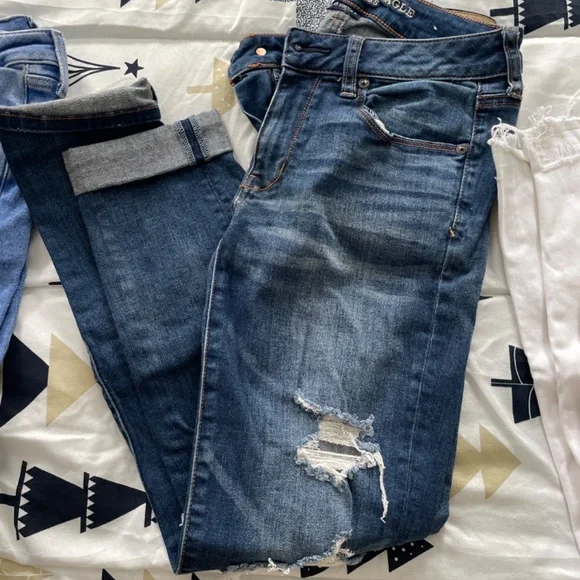 Jeans - Picture 2 of 3